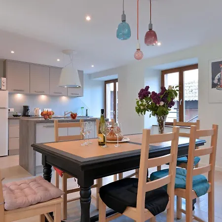 Tatil Evi Renove Pour 4 Pers Avec Terrasse A - Fr-1-744-14 *