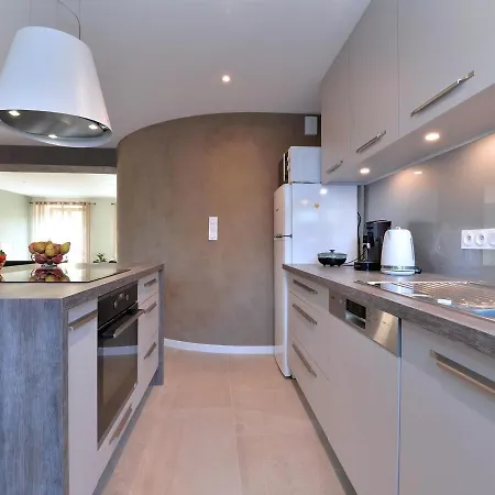 Renove Pour 4 Pers Avec Terrasse A - Fr-1-744-14 Nyaraló